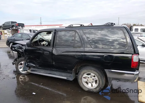 2000 Toyota 4Runner from USA, damaged, VIN JT3GM84R6Y0062853
